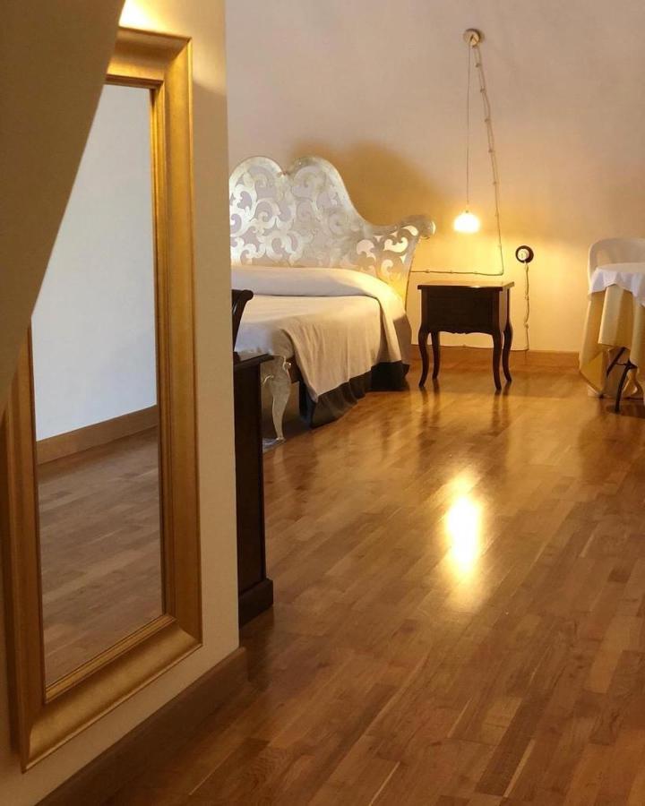 ホテル Residenza Ducale Bovino エクステリア 写真