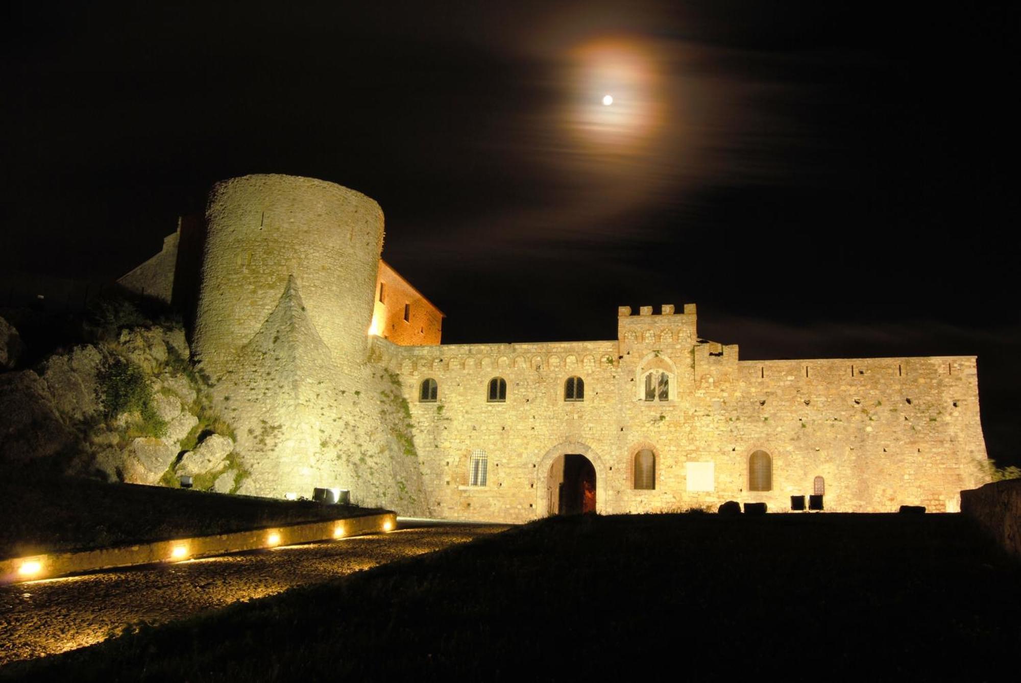 ホテル Residenza Ducale Bovino エクステリア 写真